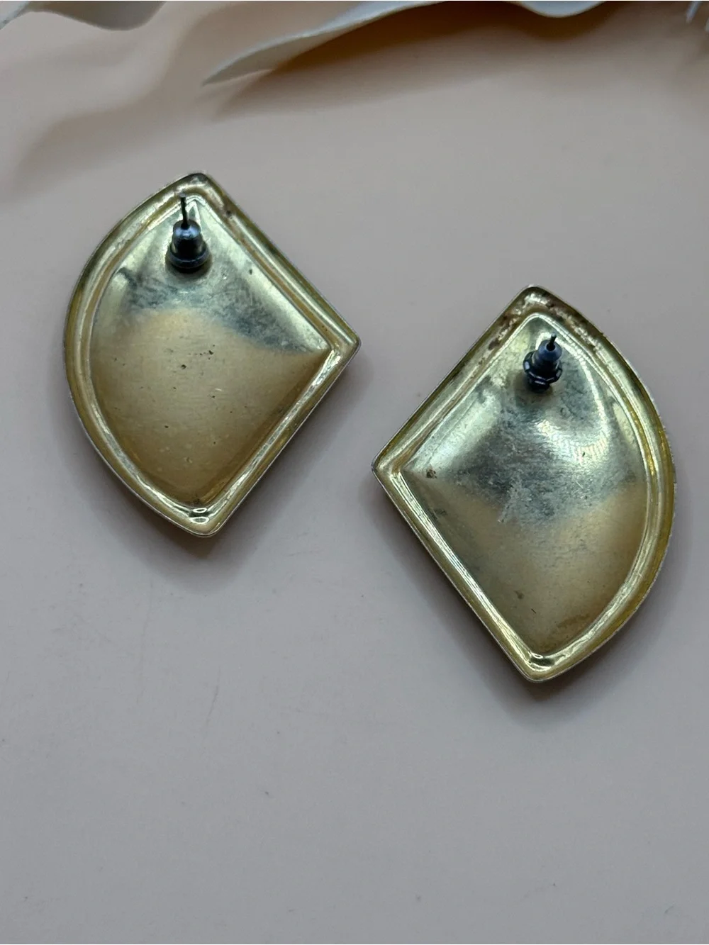Vintage Marbled Enamel Look Geometric Pierced Stud Earrings Blue Gold Statement